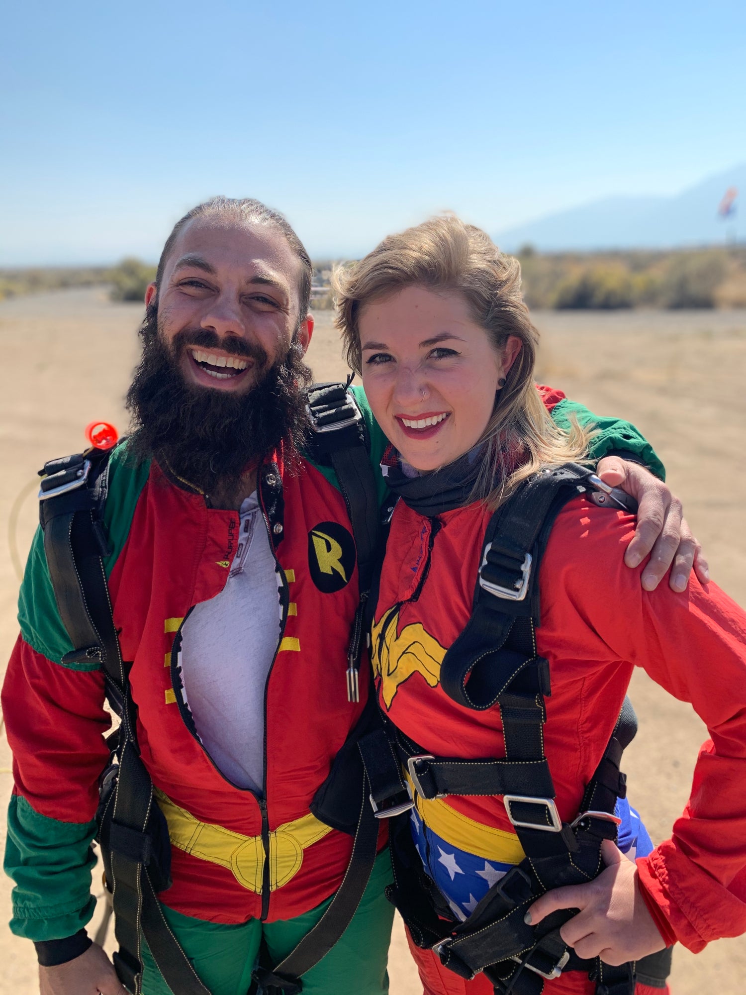 Two founders of Legends Kratom Company living legendary and adventurous lives by skydiving and pursuing dreams like creating a kratom company of high quality kratom products